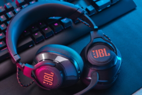 JBL Quantum gaming headset