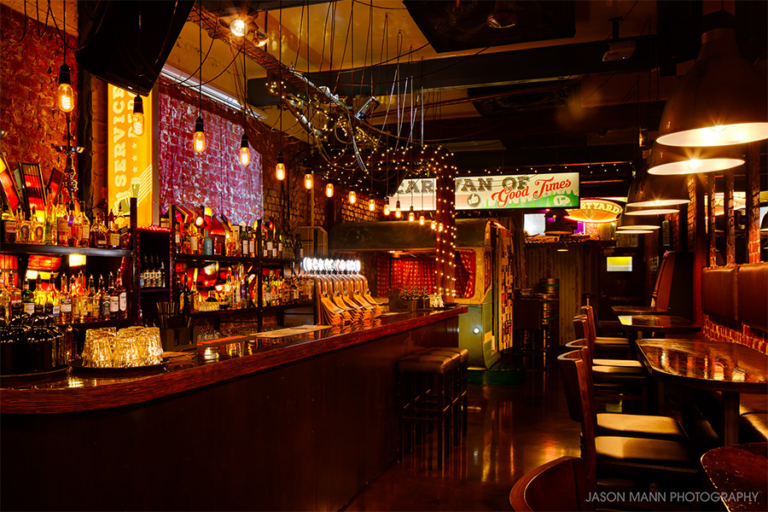 49 Best Bars in Melbourne Man of Many