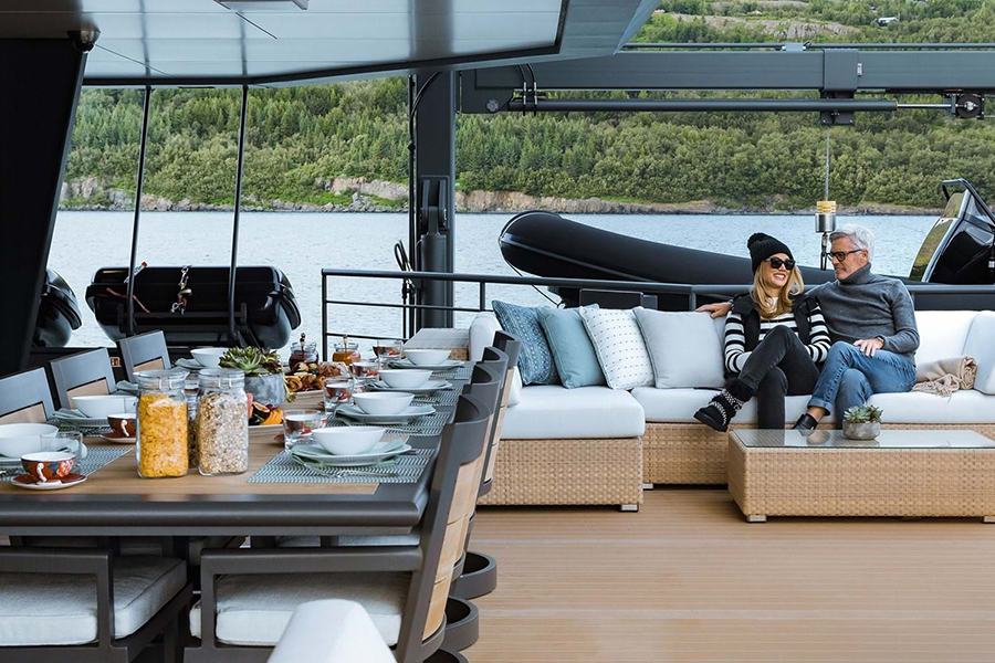 Burgess Luxury Yachts Ragner