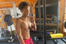 Jaden Smith taking a mirror selfie