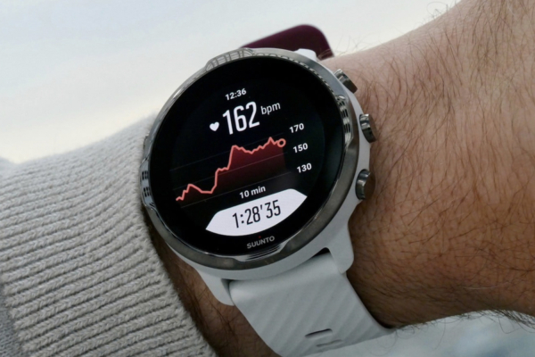 suunto spartan sport vs garmin 735xt