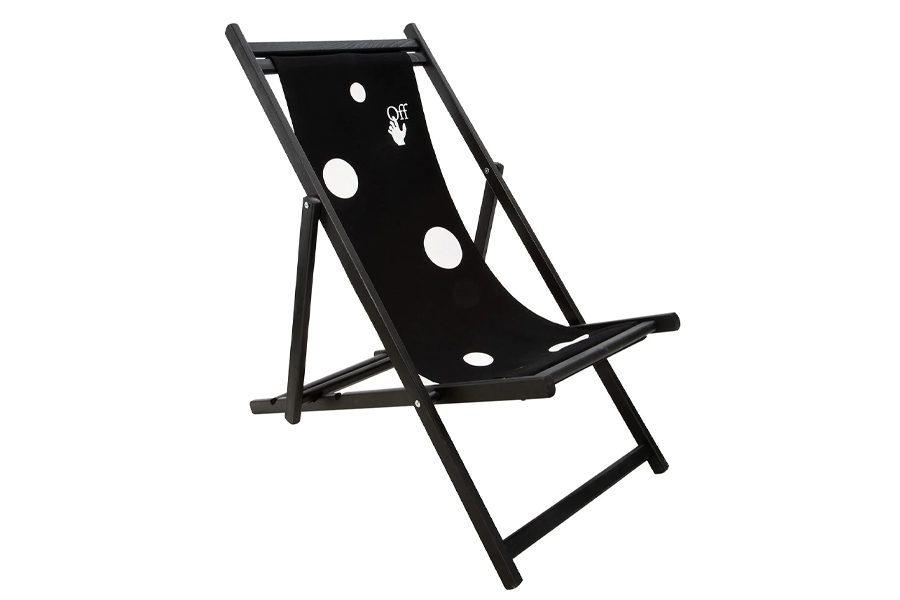 logo print deck chair