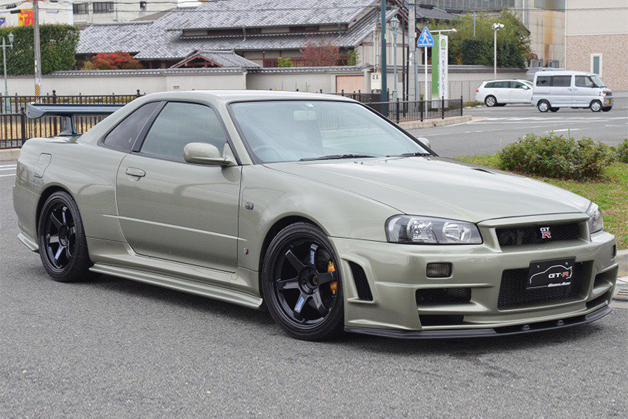 r34 gtr