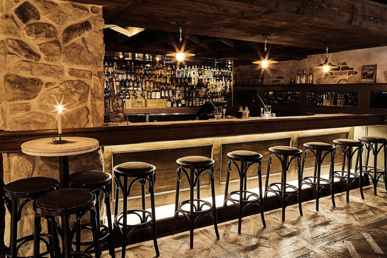 31 Best Bars in Sydney Man of Many