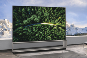 LG SIGNATURE ZX 8K OLED TV