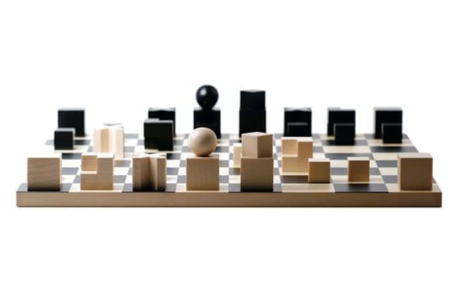 Best Chess Sets - Bauhaus chess set by Josef Hartwig