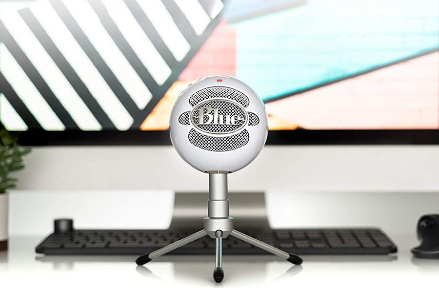 Blue Snowball iCE Microphone Christmas Gift Guide