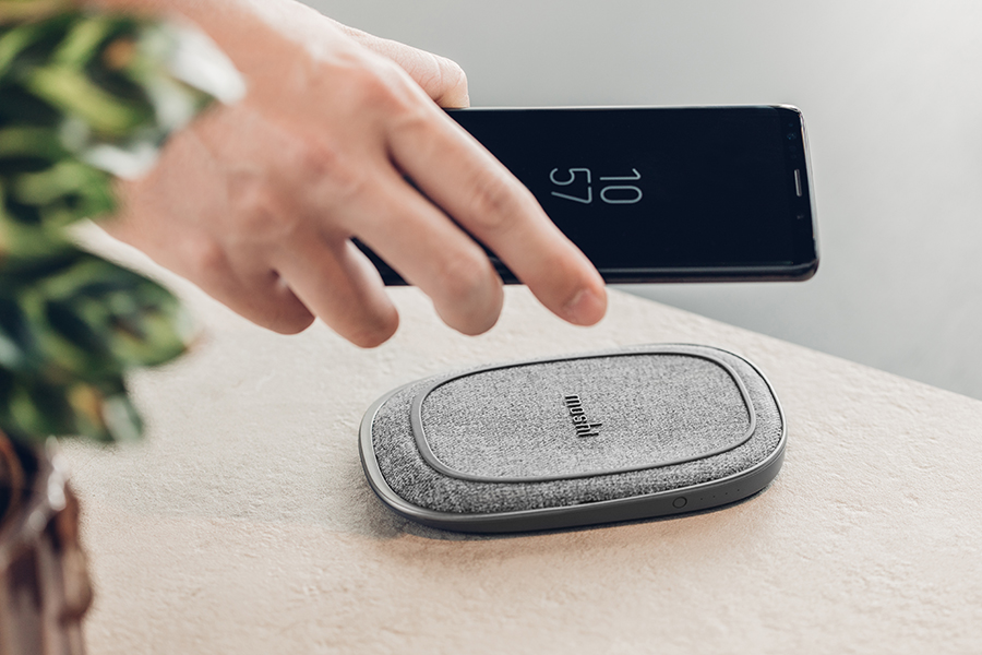 Best Wireless Chargers for iPhone and Android Moshi Porto Q