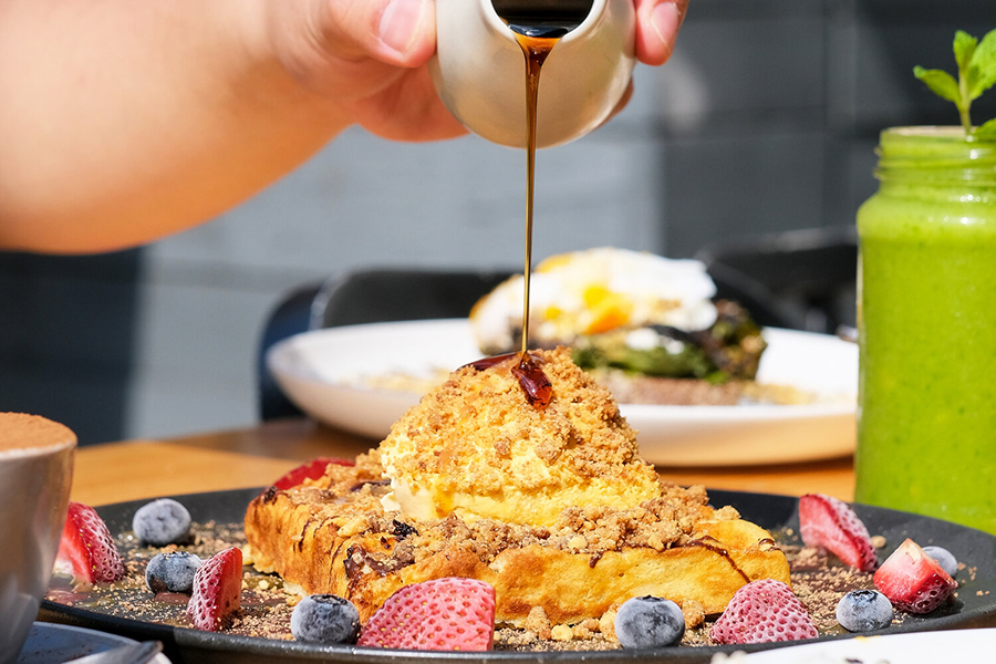 25-best-breakfast-and-brunch-spots-in-brisbane-man-of-many