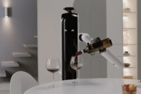 Samsung Bot Handy pouring wine in a glass