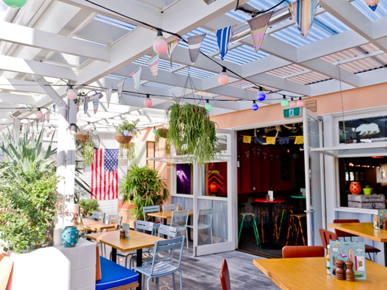 40+ Best Rooftop Bars in Sydney Man of Many