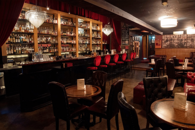 15 Best Whisky Bars in Melbourne Man of Many