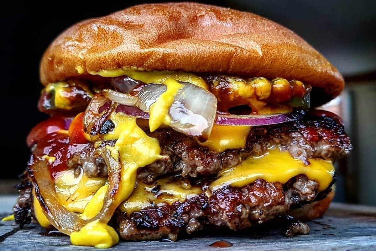 20 Spots For The Best Burgers In Perth Bad Love Burger Co. 