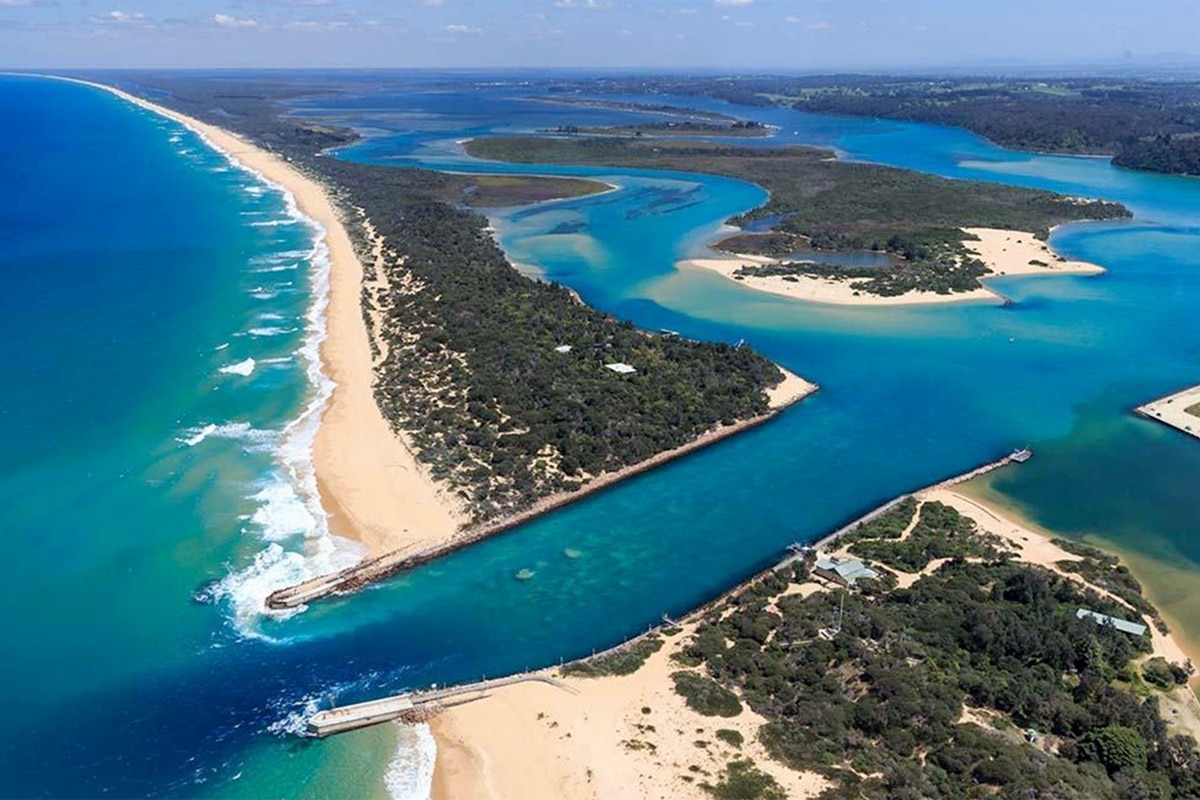 Lakes Entrance - Top Australian Travel Destinations 2021