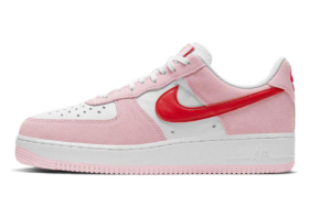 Air Force 1 ‘07 ‘Valentine’s Day’ sneaker