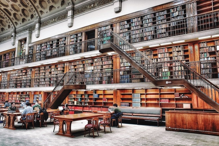 15 Best Libraries In Sydney | Man Of Many