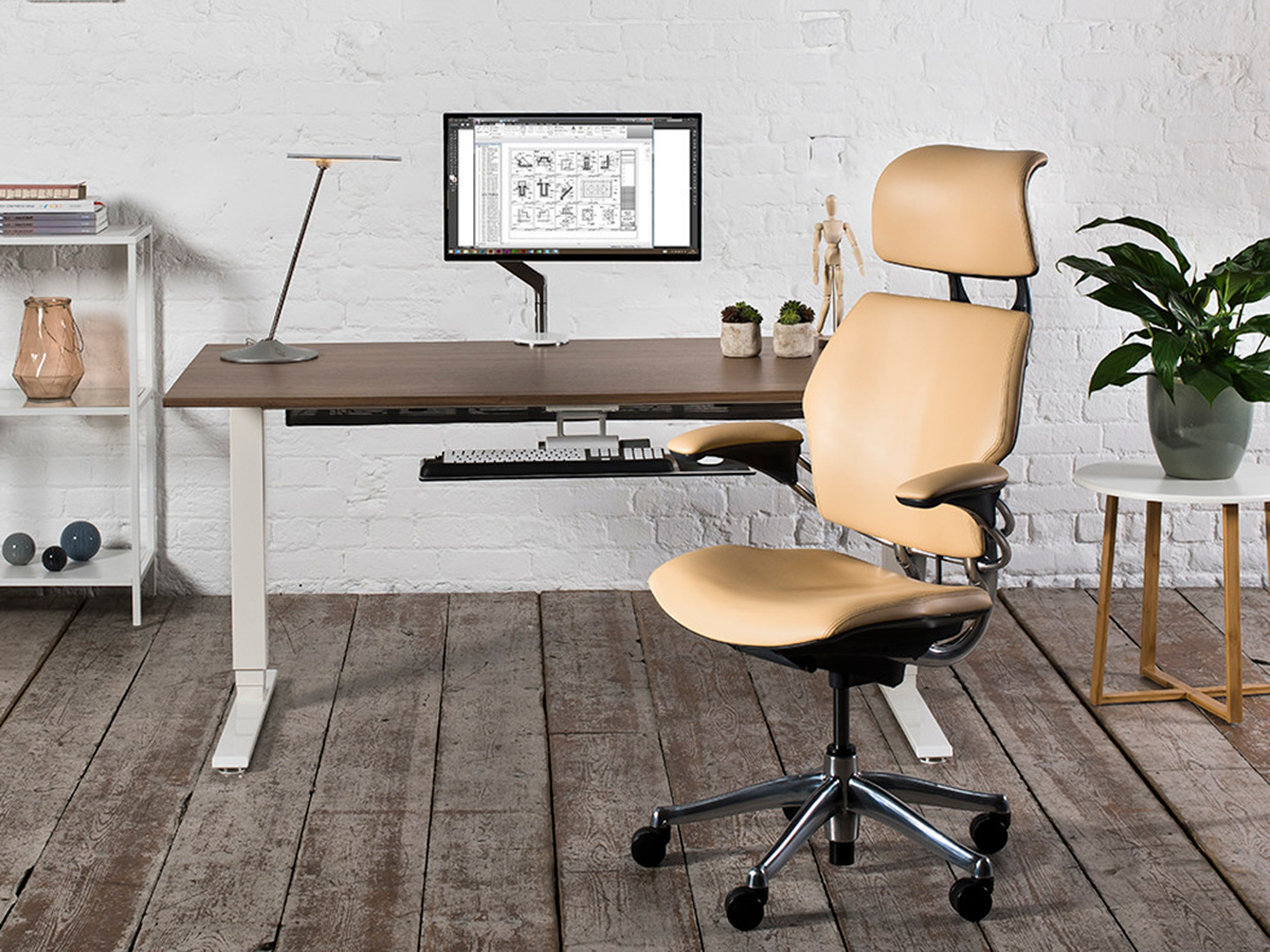 humanscale freedom desk chair