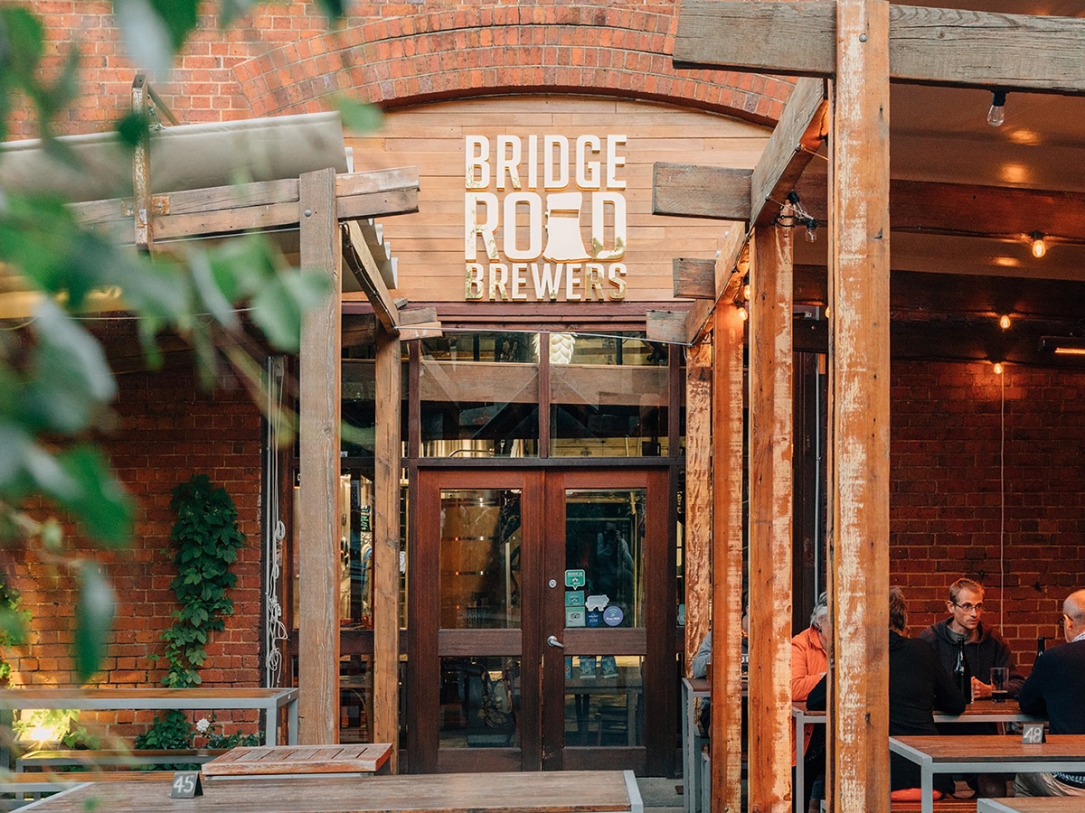 bridge road brewers outdoor