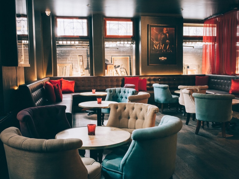 20 Best Hidden Bars in Sydney Man of Many