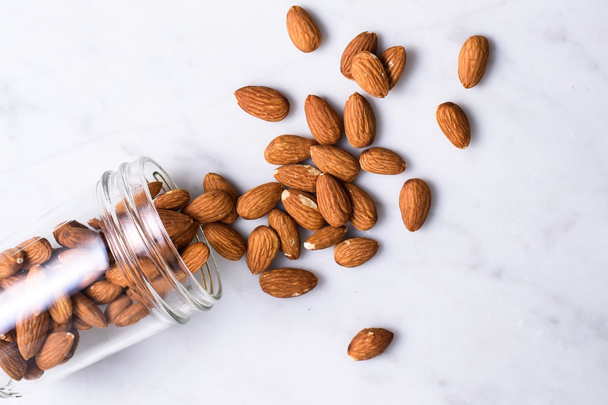 Best High Protein Snacks for On the Go Handful of almonds