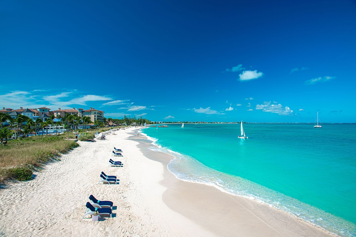 grace bay beach