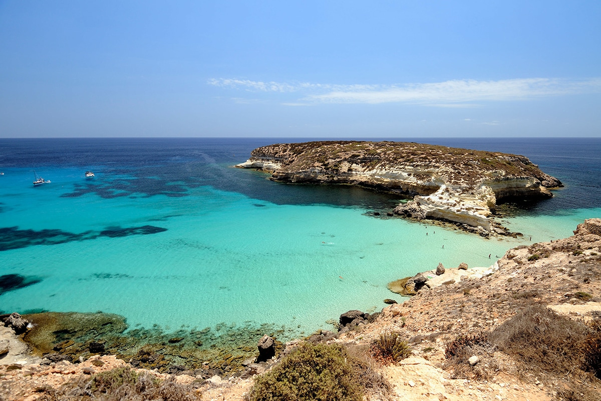 spiaggia dei conigli beach