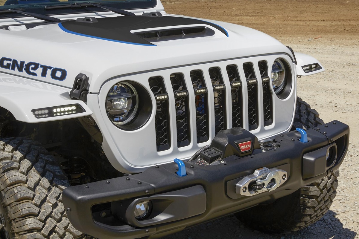 5 jeep magneto electric wrangler concept