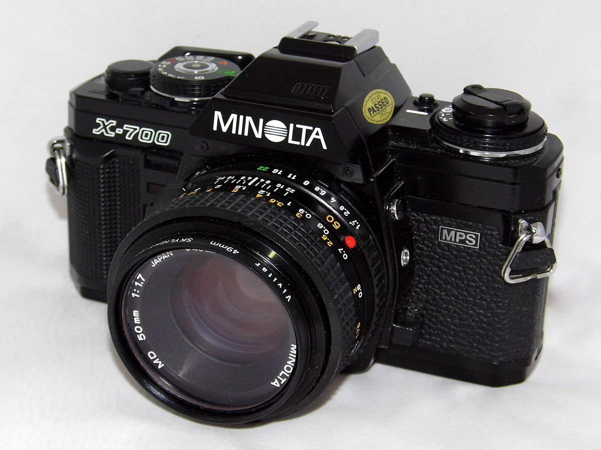 10 Best Traditional Film Cameras Man Of Many