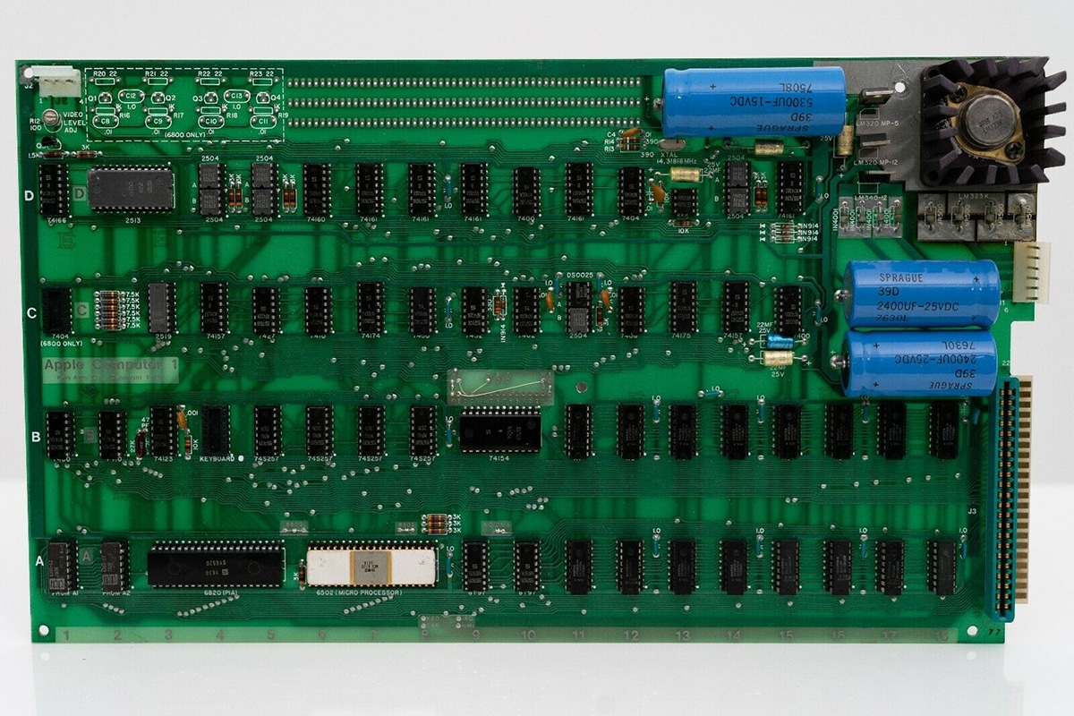 Original Apple Computer for $1.5 Million parts