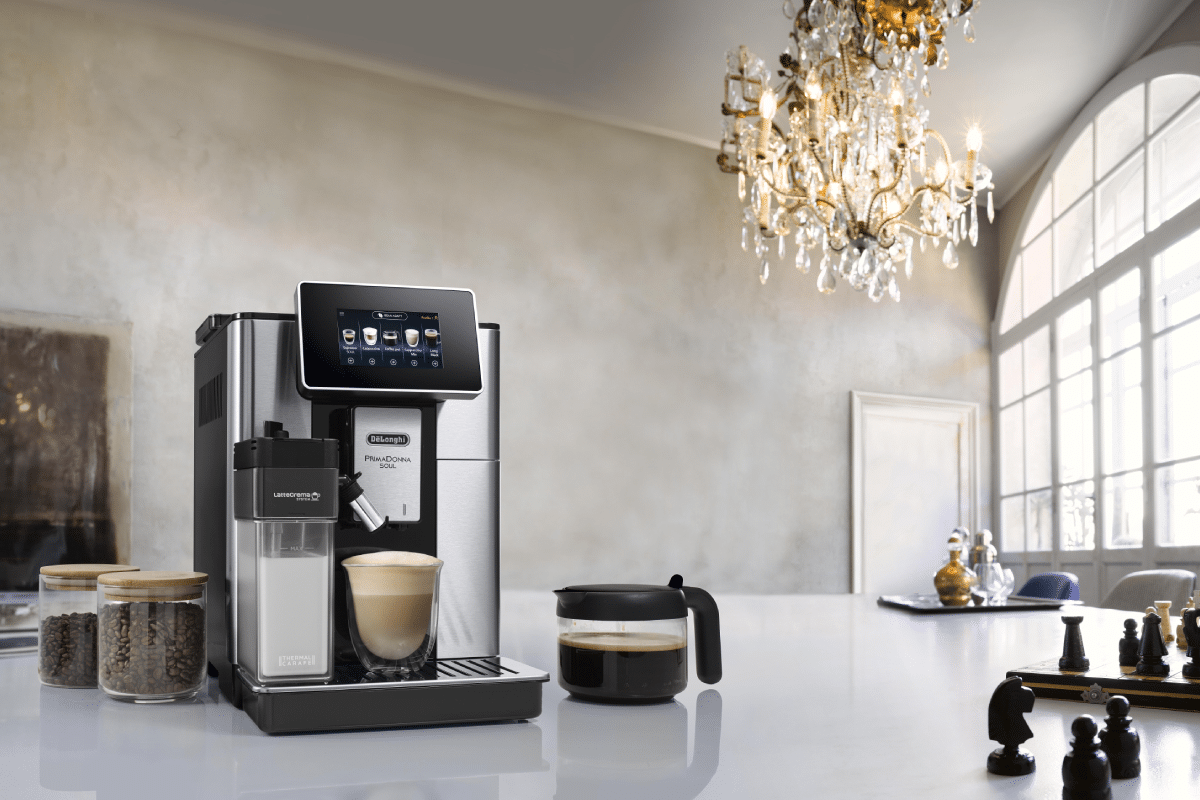 De'Longhi PrimaDonna Soul Makes Perfect Coffee at the Touch of a