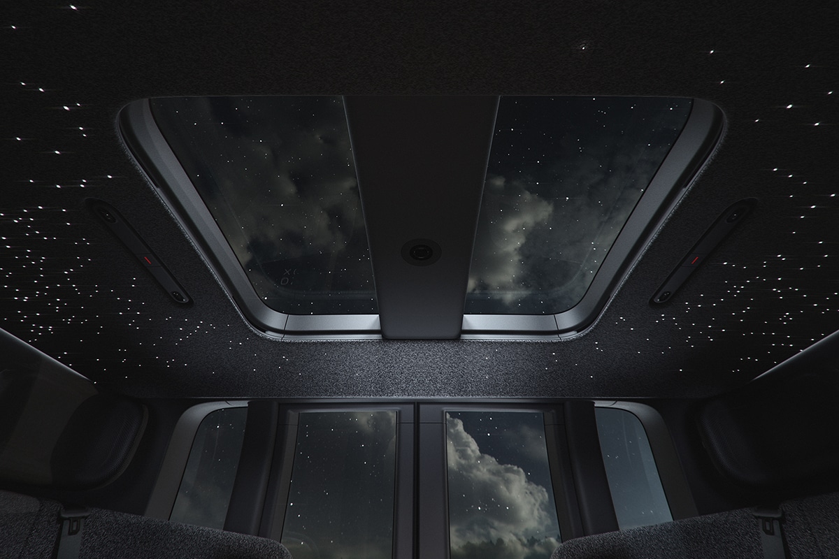 Zoox Amazon's Self Driving Taxi moon roof