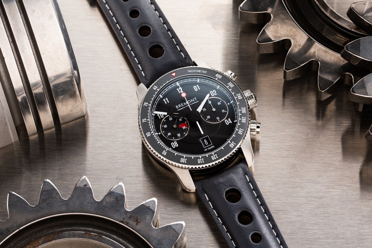 1 bremont x jaguar e type 60th watch set