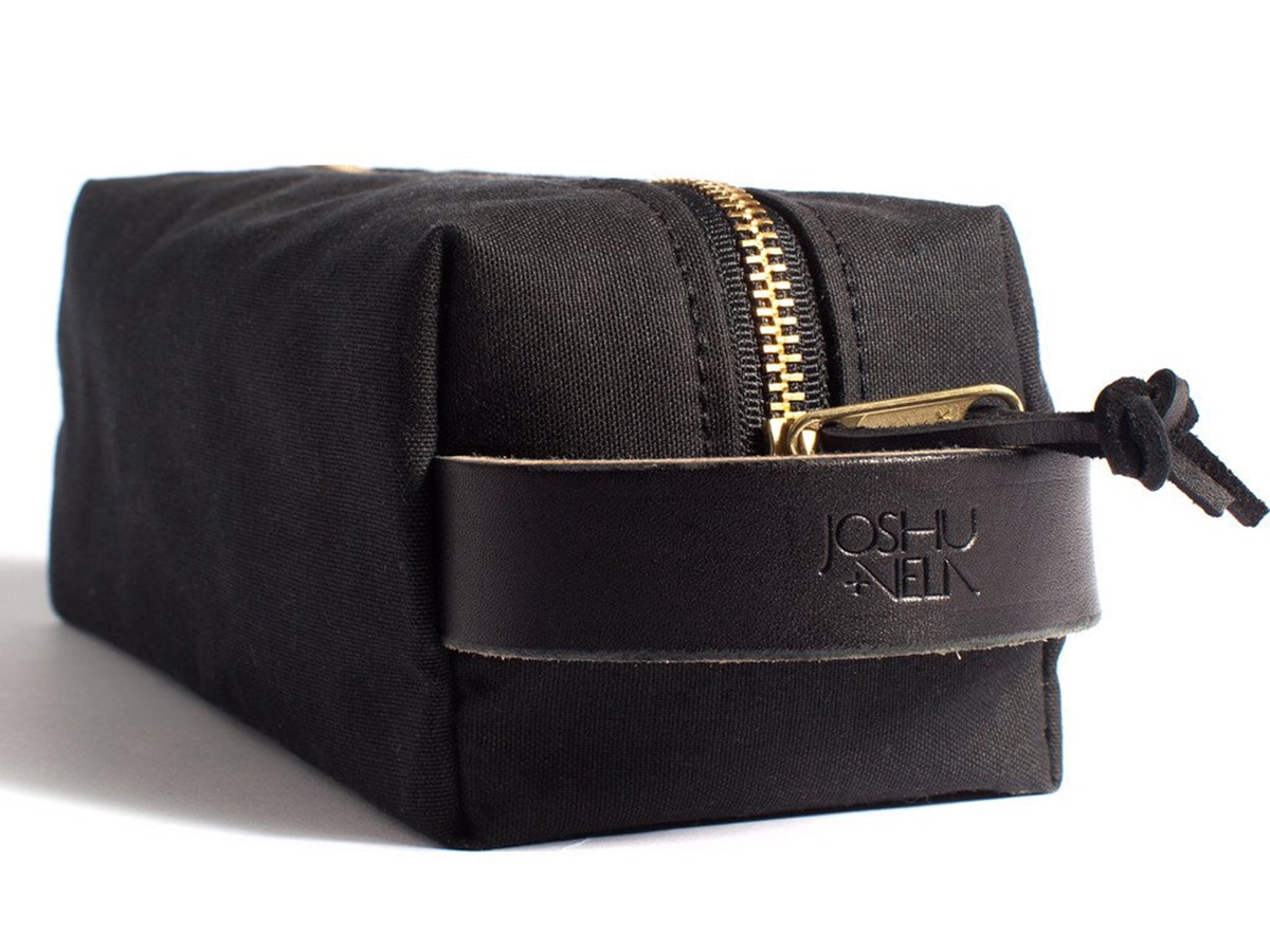 joshu vela dopp kit black wax army duck