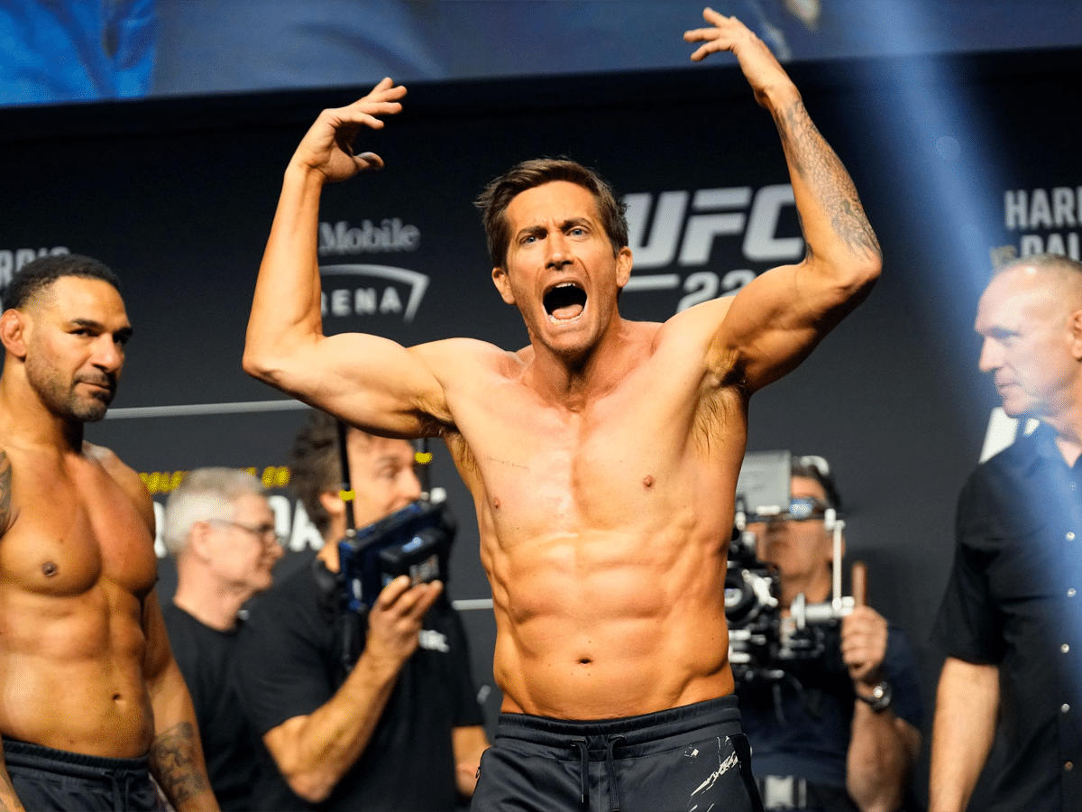 Jake Gyllenhaal appeared at the UFC 285 weigh-in