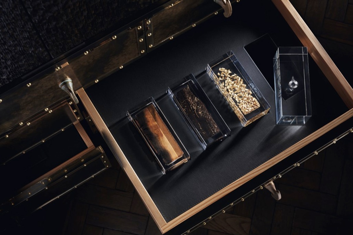 Black bowmore archive cabinet 5