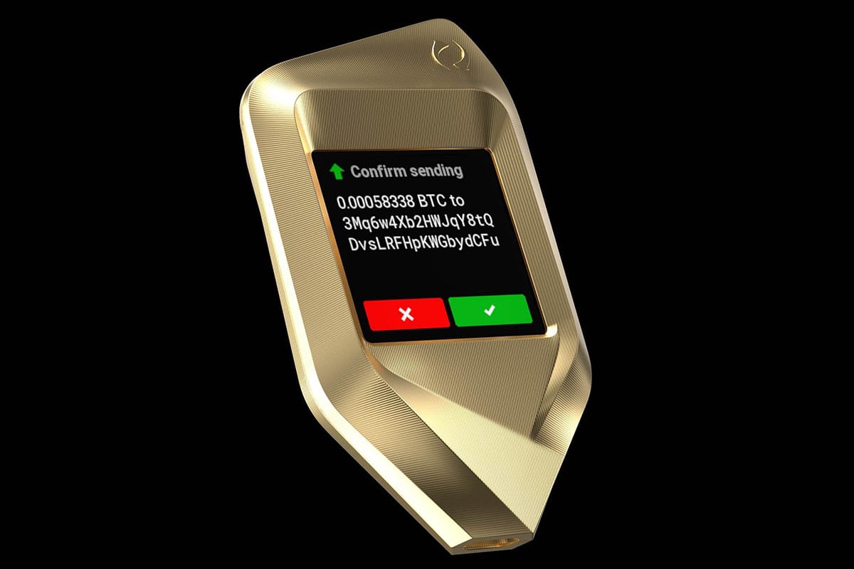 CORAZON® Gold Titanium Crypto Hardware Wallet - GRAY®