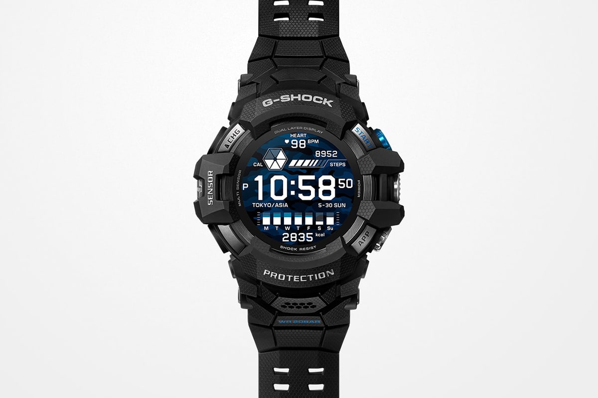 Does gshock have a smart outlet watch