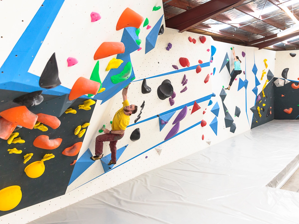 man climbing wall in urban climb collingwood gym