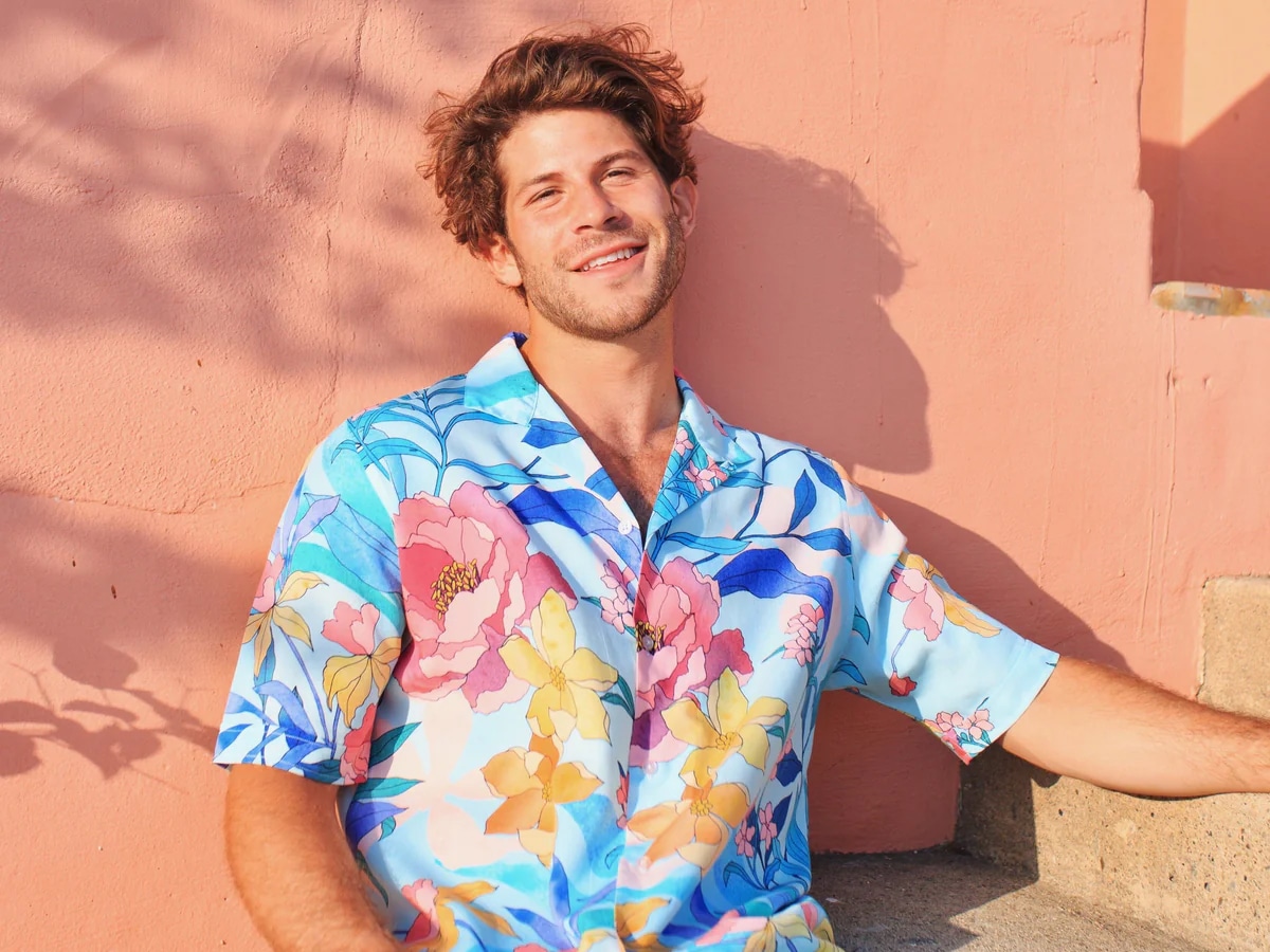 Hawaiian dress for man on sale