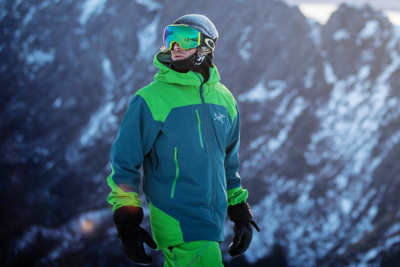 15 Best Ski Jackets for Men this Snow Season | Man of Many