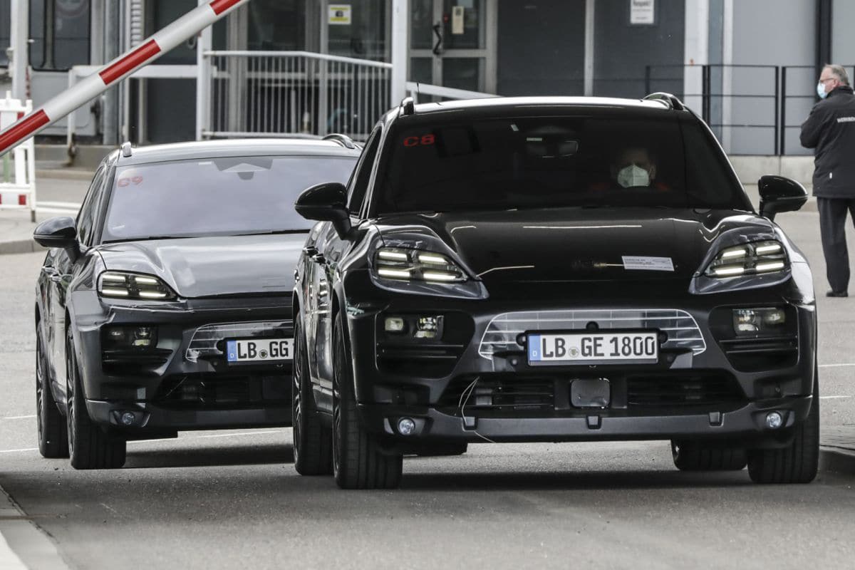 Electric porsche macan 1