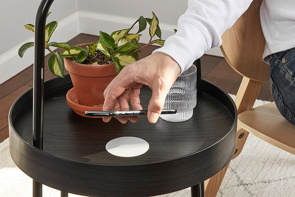 Humanscale neatcharge 6
