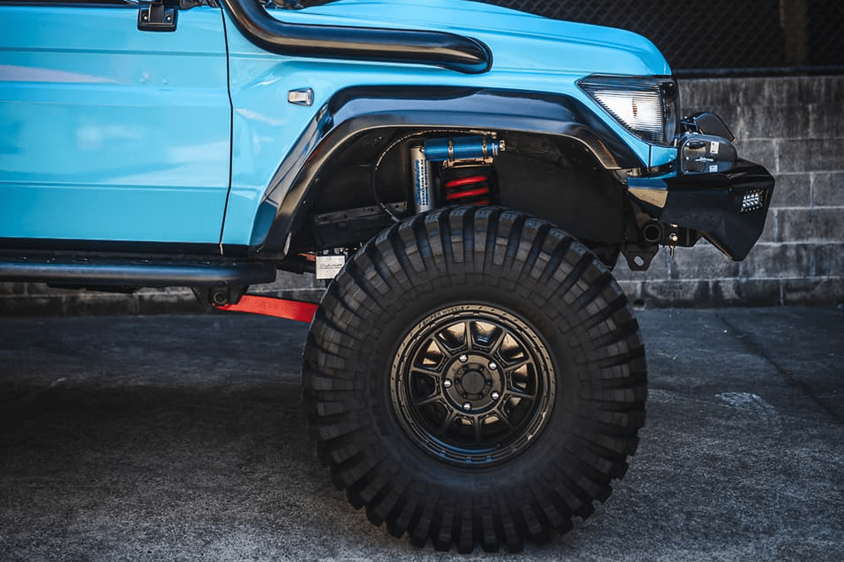 Pvs automotive 79 series landcruiser front tire