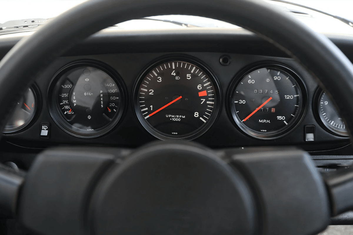 OMAZE Win a 1975 Porsche 911 Carrera 3