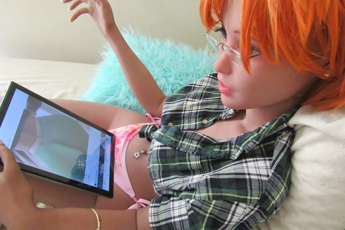 Why Sex Doll Influencers are Taking Over Instagram Man of Many