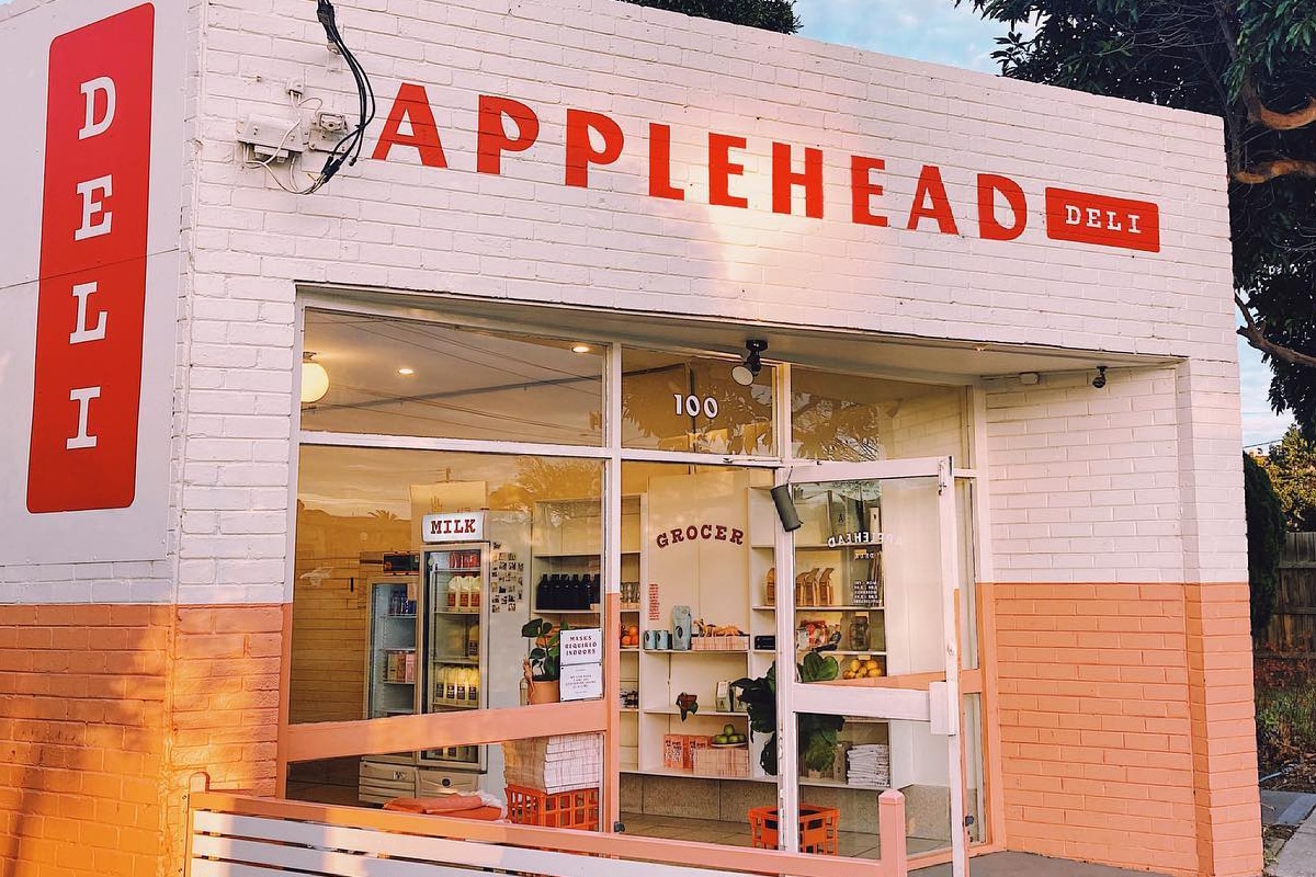 applehead deli Sandwich shop exterior