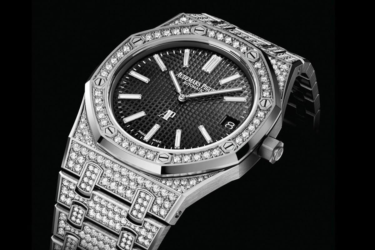 Audemars Piguet Gets Icy with 1 102 Diamonds on the New Royal Oak