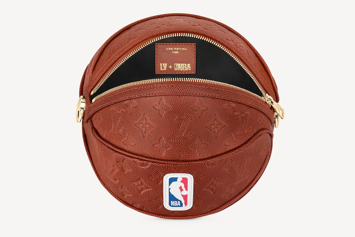 Louis Vuitton X NBA Basketball Backpack Ball Grain Leather Black 