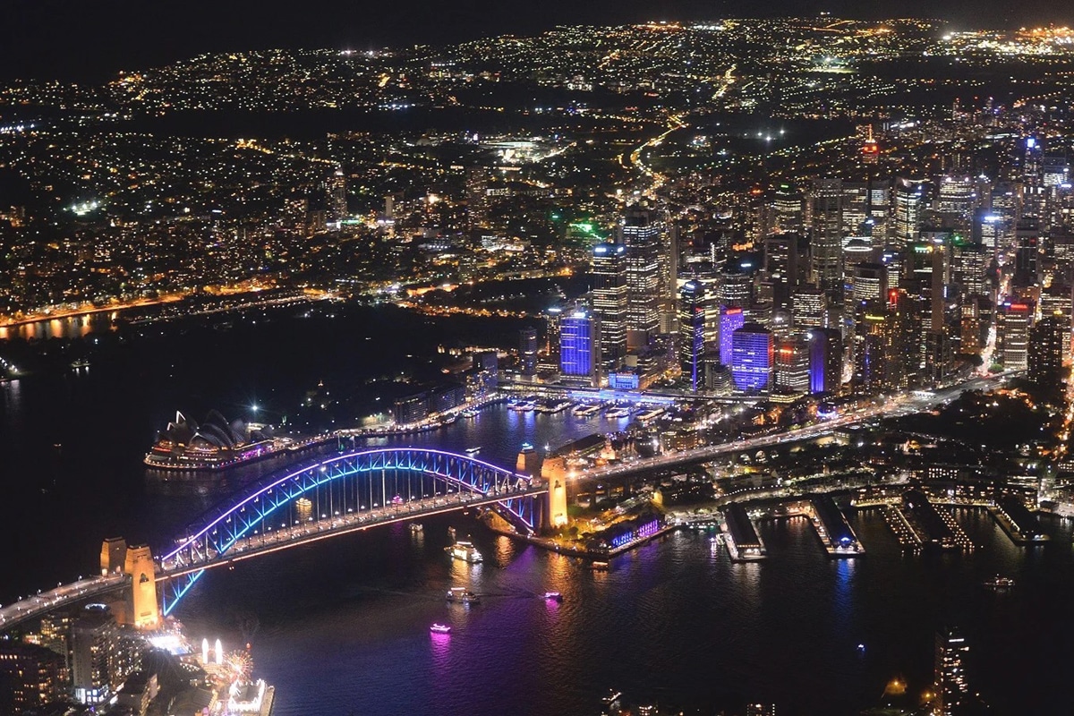 fly by night sydney harbour helicopter tour by sydney helitours