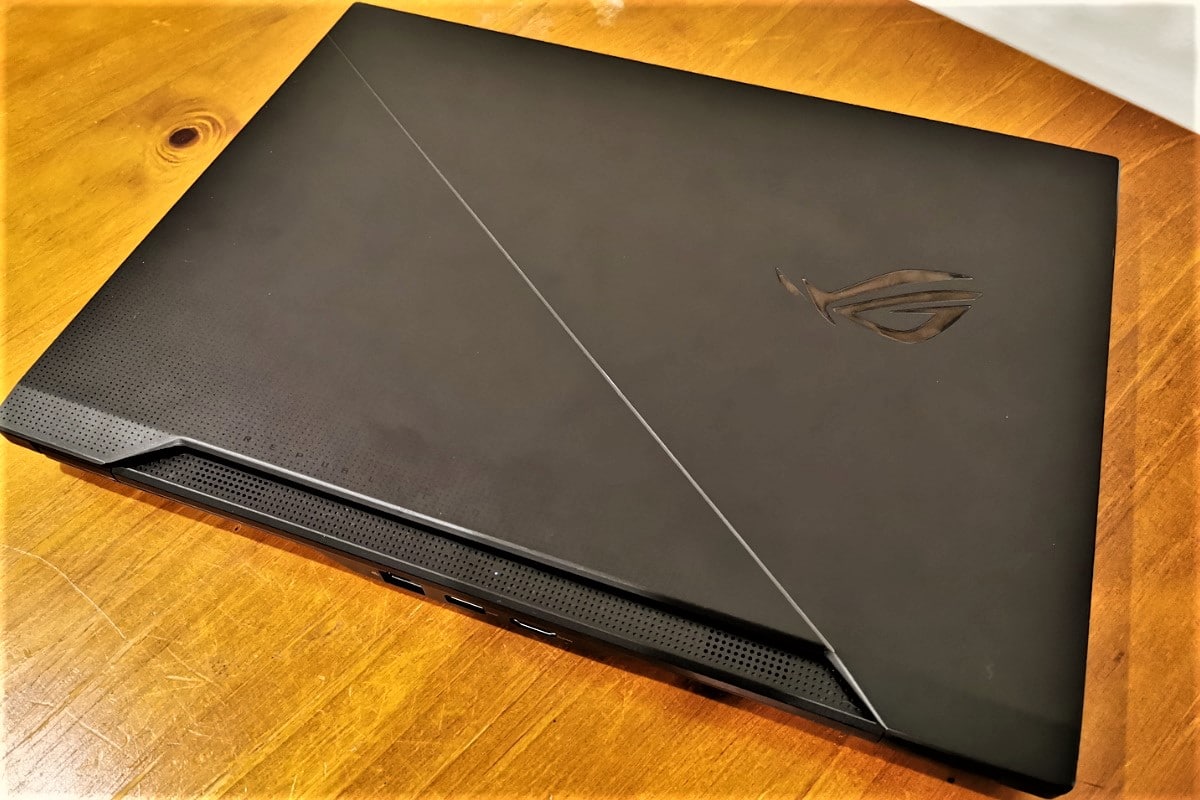 Test ordinateur portable gaming Asus ROG Zephyrus Duo 15 SE GX551